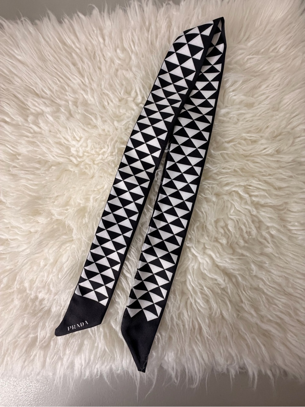 Black & White Geometric Silk Twilly Scarf